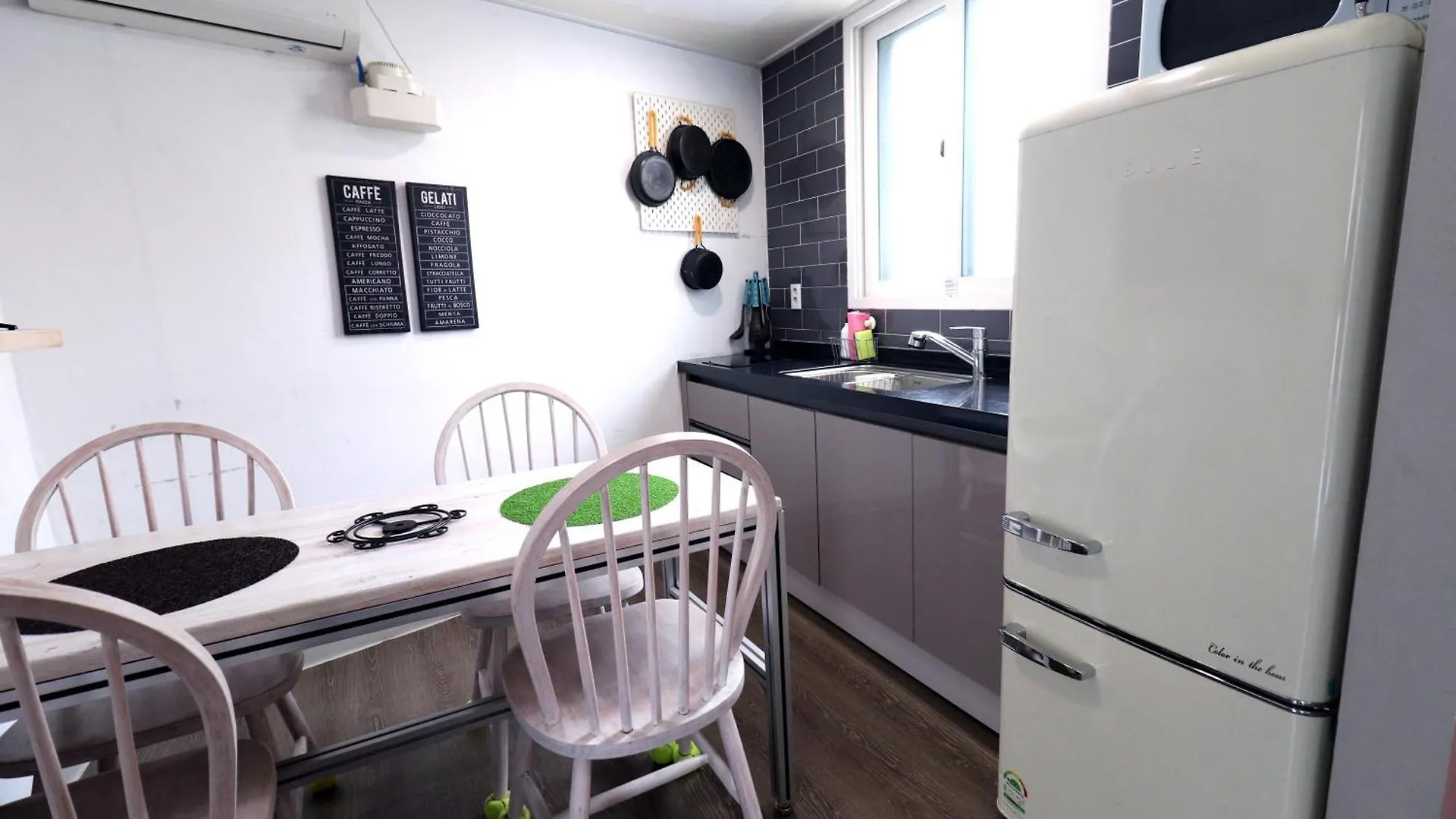 Hah Guesthouse Seoul South Korea