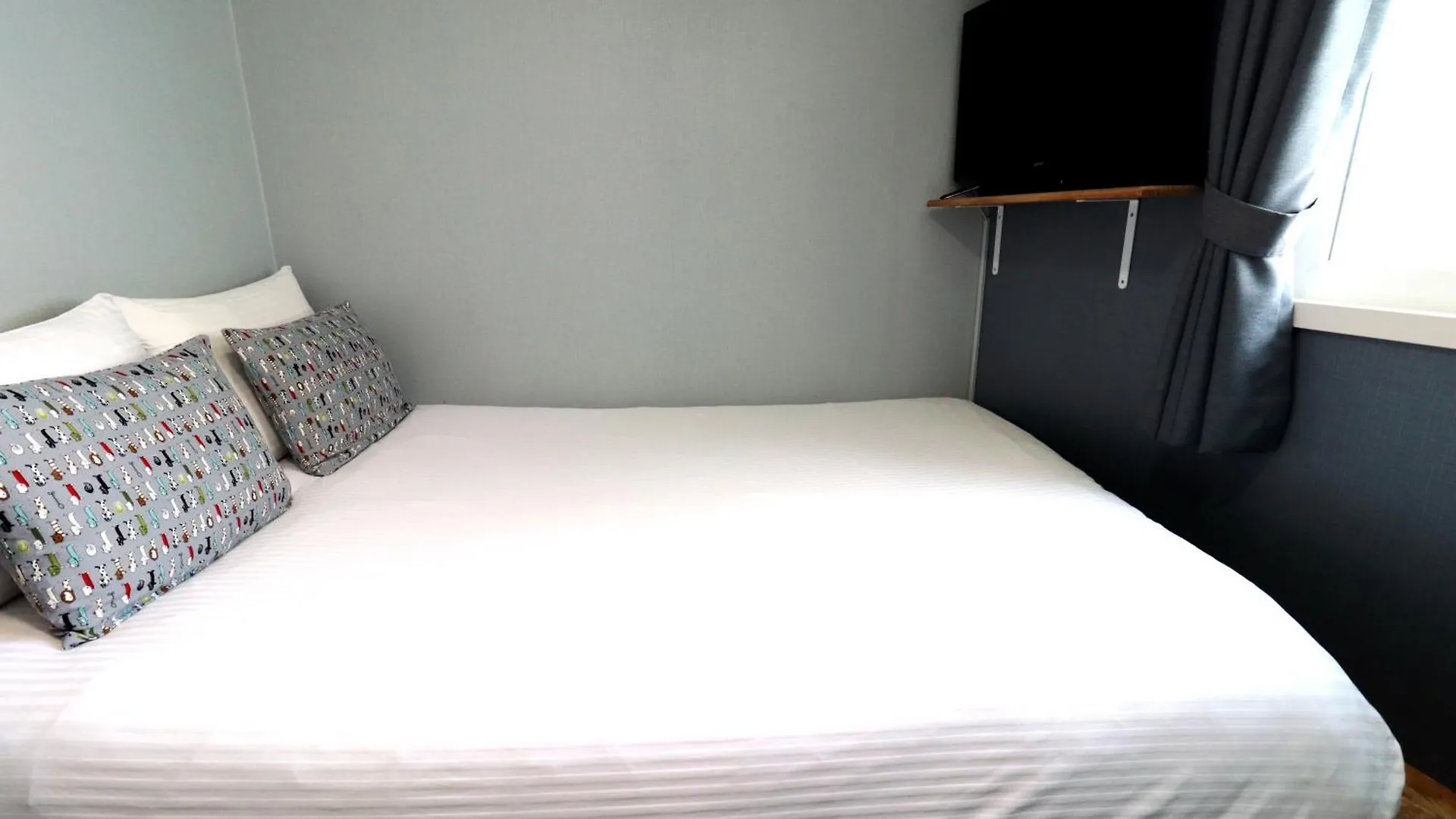 Hah Guesthouse Seoul 3*,  South Korea